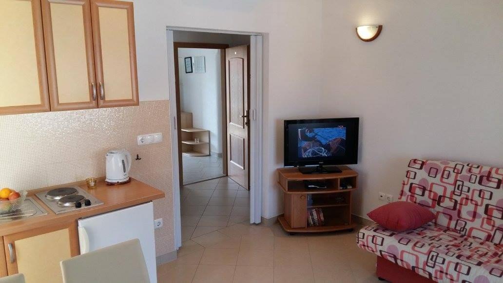 Apartmani Kontic Baška Voda Eksteriør bilde
