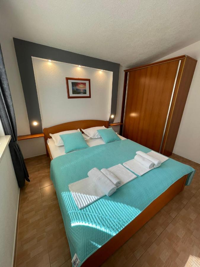 Apartmani Kontic Baška Voda Eksteriør bilde