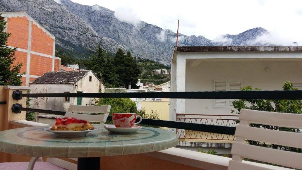 Apartmani Kontic Baška Voda Eksteriør bilde