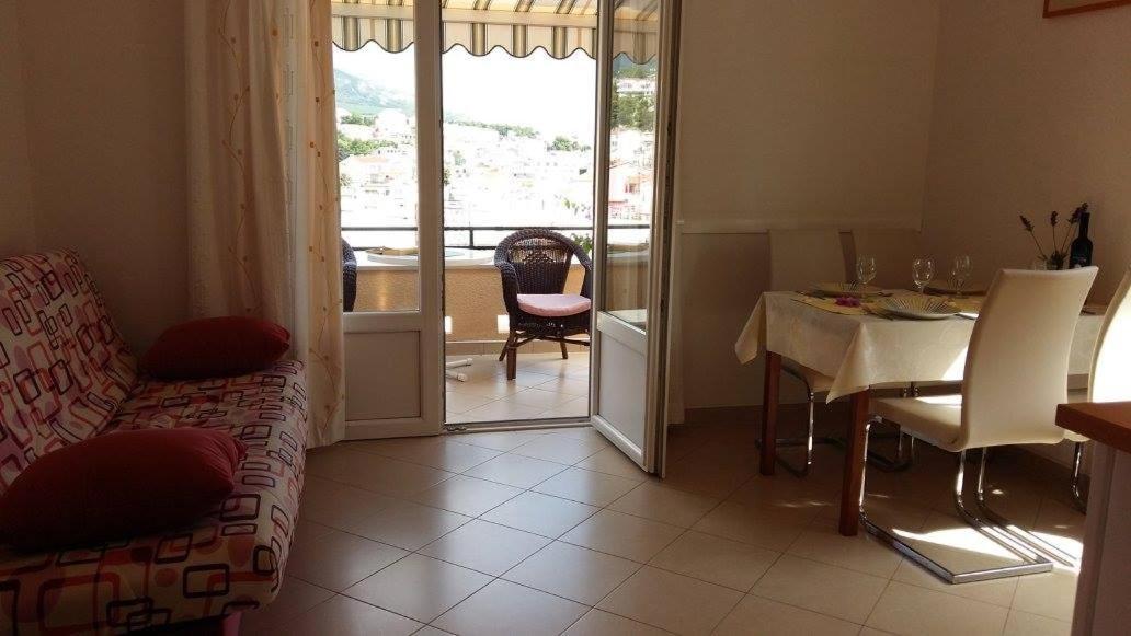 Apartmani Kontic Baška Voda Eksteriør bilde