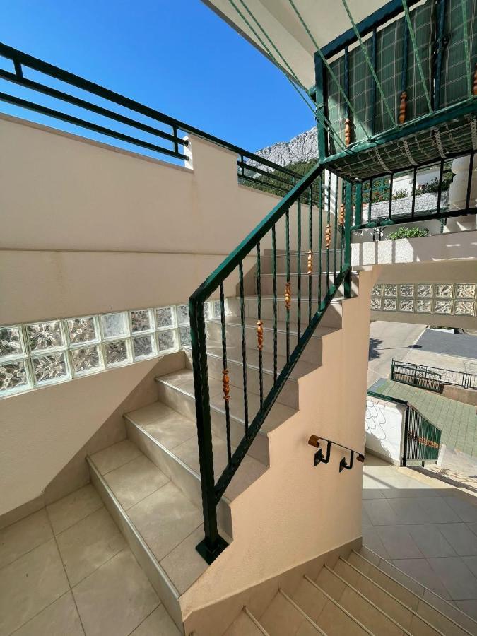 Apartmani Kontic Baška Voda Eksteriør bilde